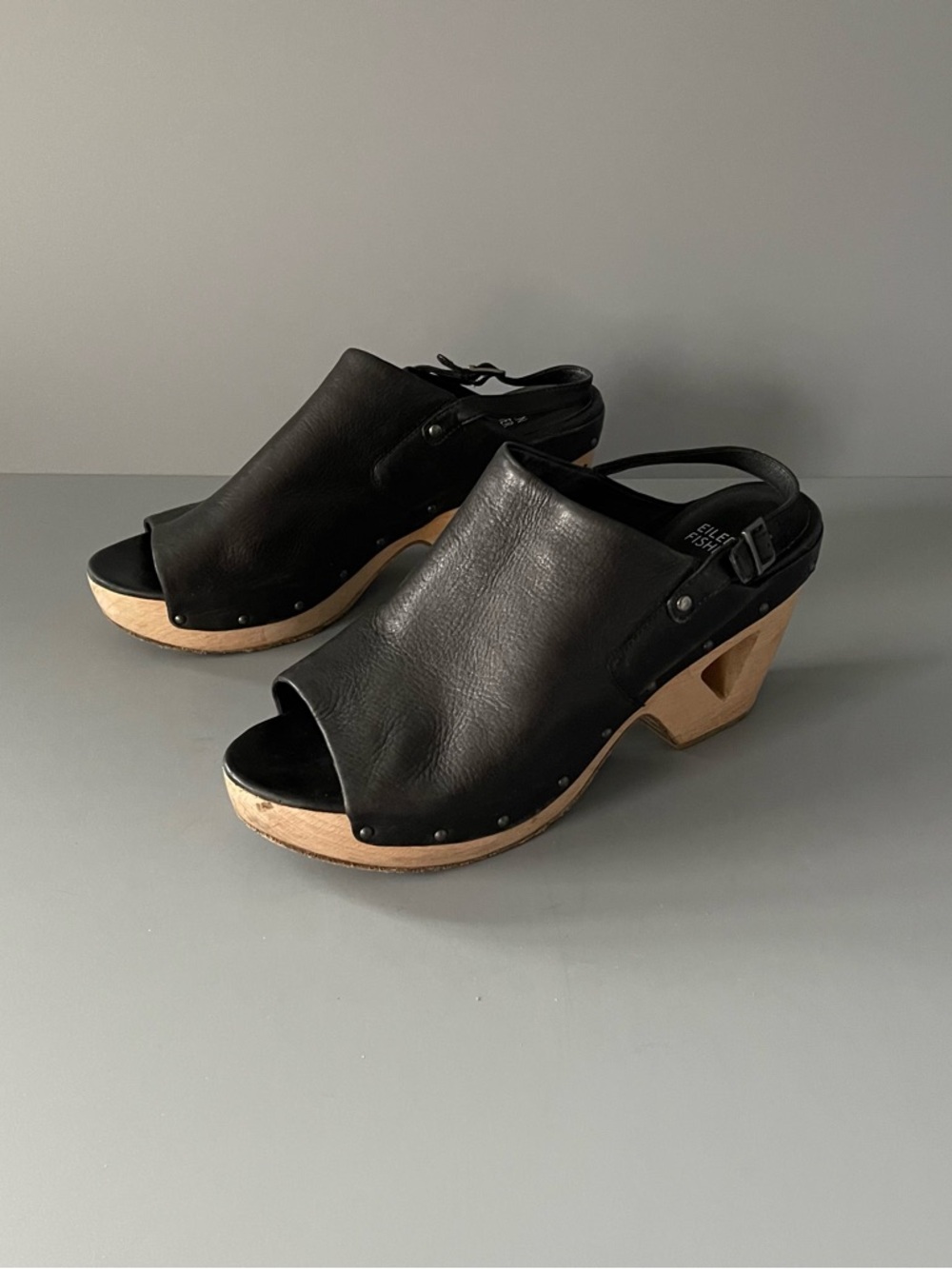 Eileen Fisher Black Leather Slingback Studs Cutout Wood Wedge Sandal 9 Comfort
